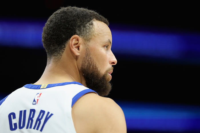 NBA-2年1.367亿美元，超级巨星要续约了，新星爆发崛起，未来可期|勇士|斯蒂芬·库里|金州勇士队|nba|篮板_新浪体育_新浪新闻